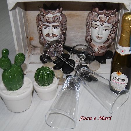 マスカリ Focu E Mariヴィラ エクステリア 写真
